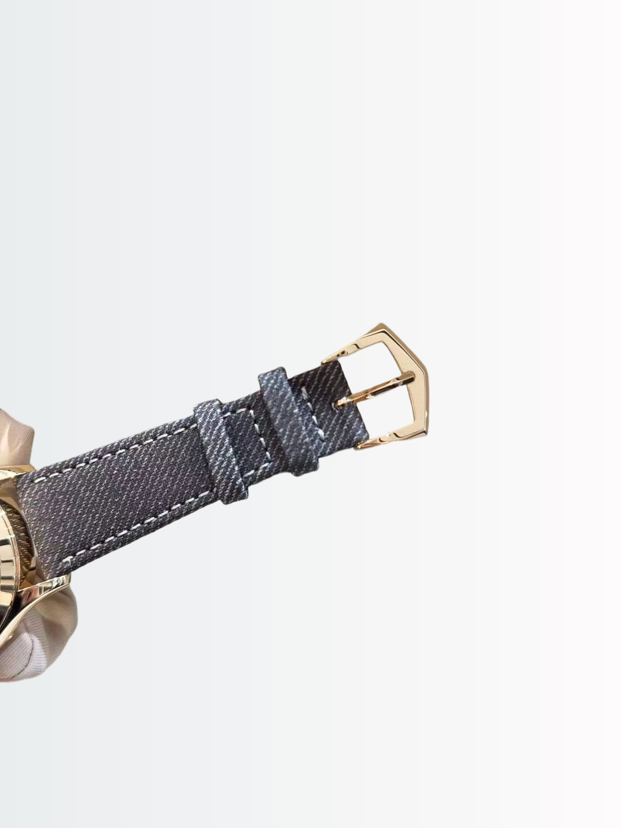 Patek Philippe 4946r-001
