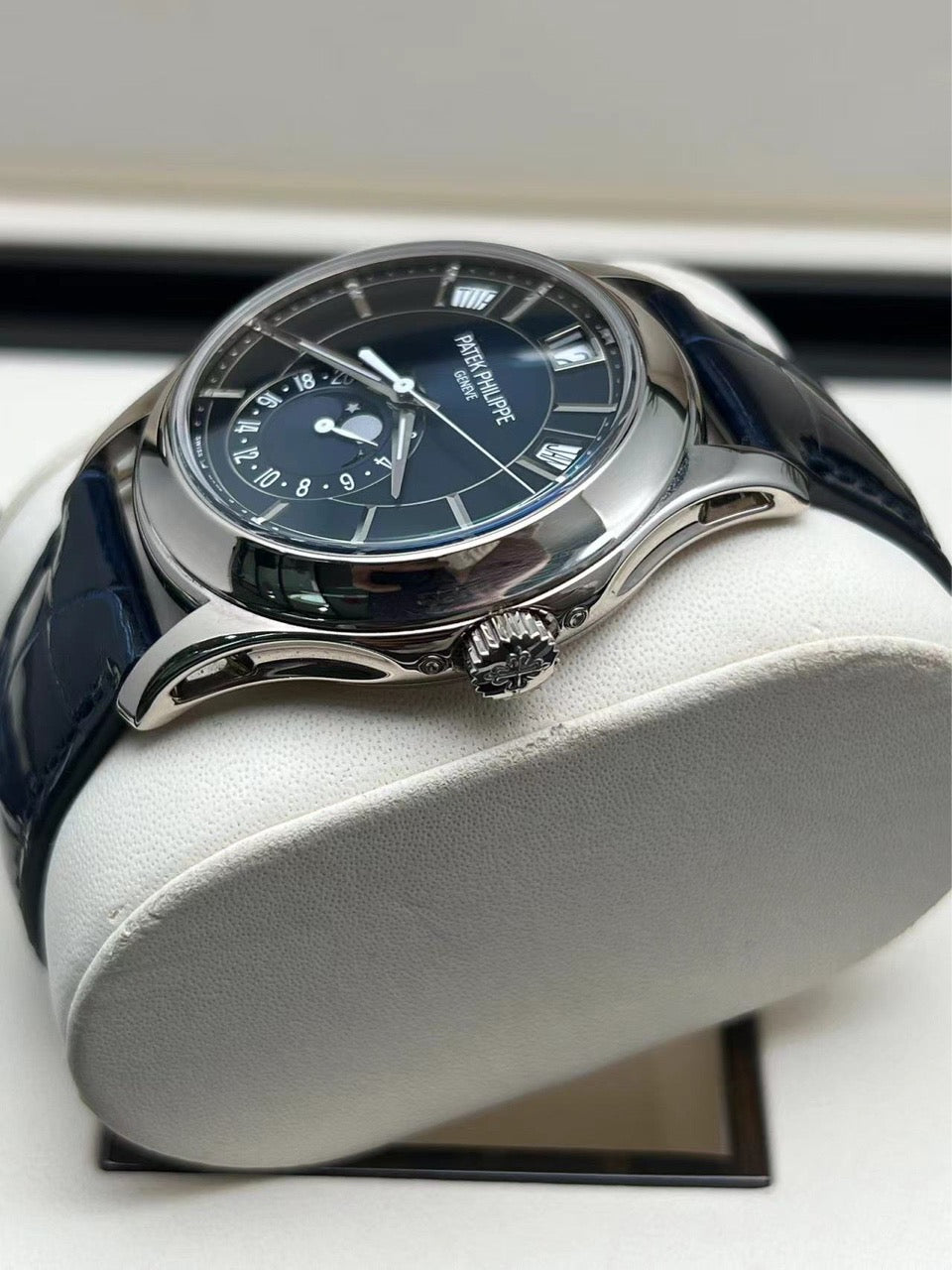 Patek Philippe 5205g-013