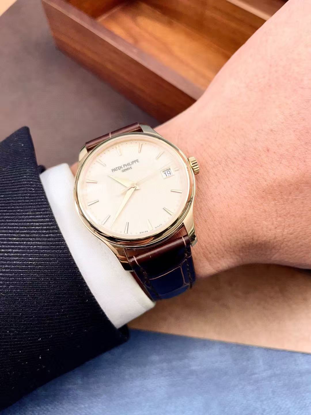 Patek Philippe 5227J-001