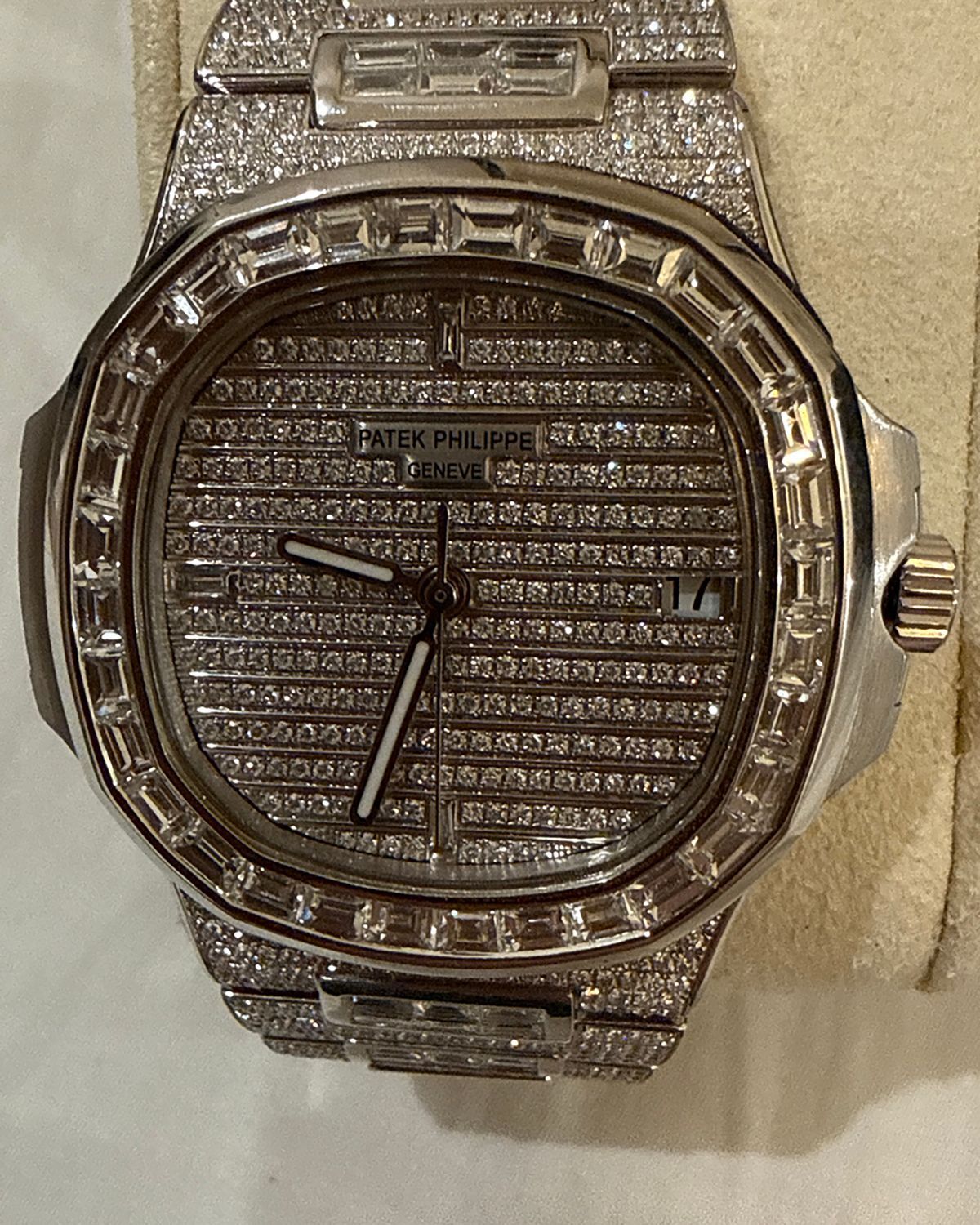 Patek Philippe 5719/10G-010