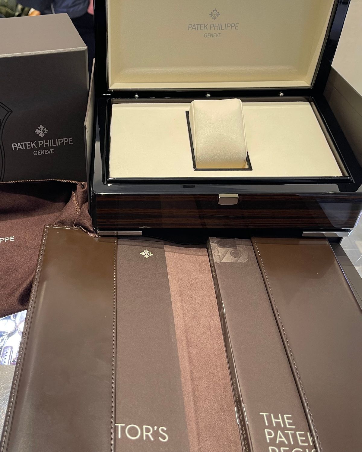 Patek Philippe 5924G-010