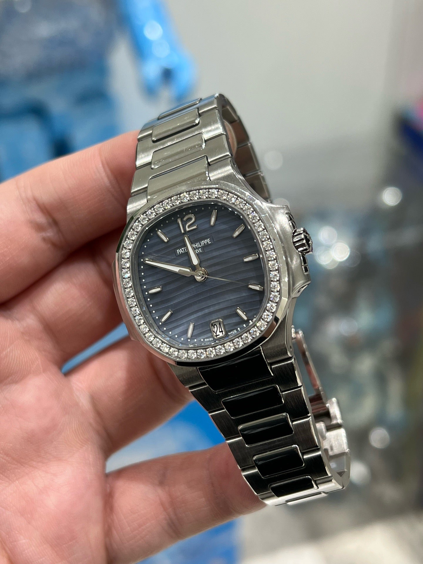 Patek Philippe 7018/1A-010