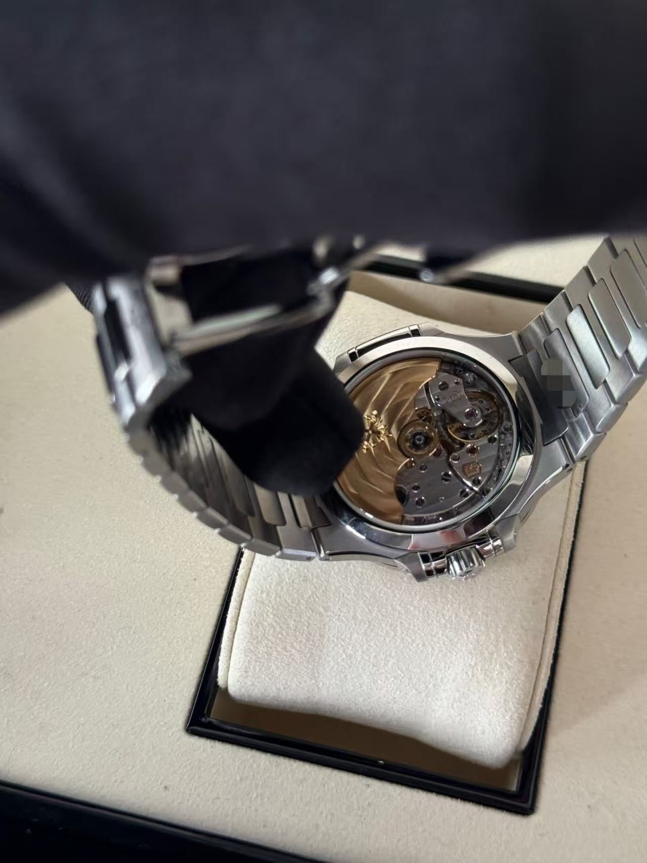 Patek Philippe 7118/1a