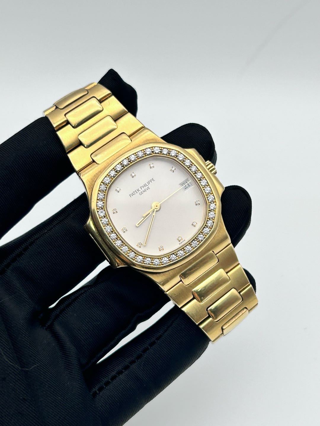 Patek Philippe 3800/3J-001