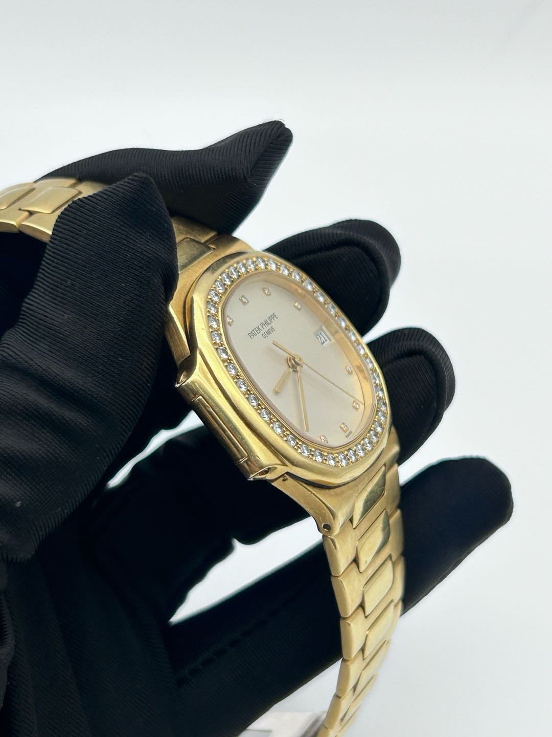 Patek Philippe 3800/3J-001
