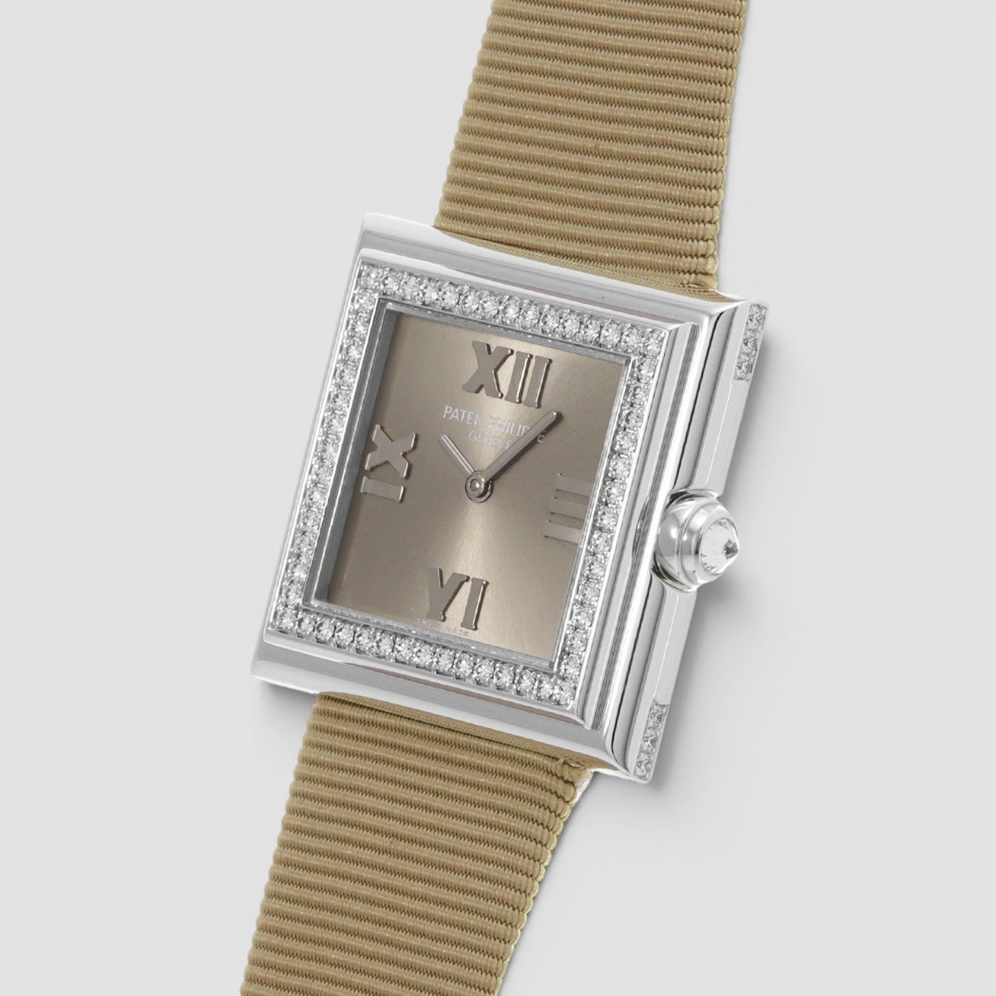 Patek Philippe 4868G-001