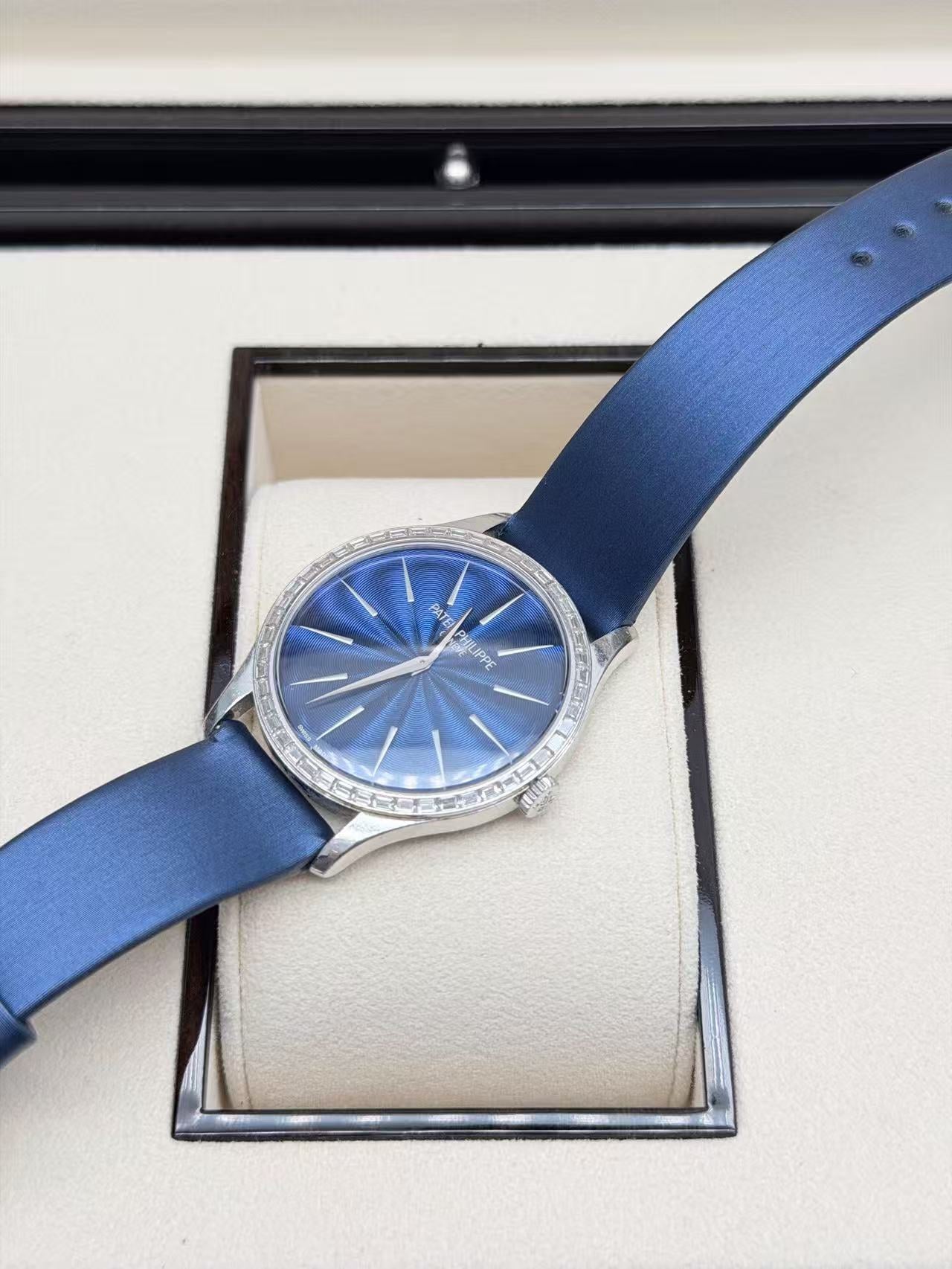Patek Philippe 4897/300G-001
