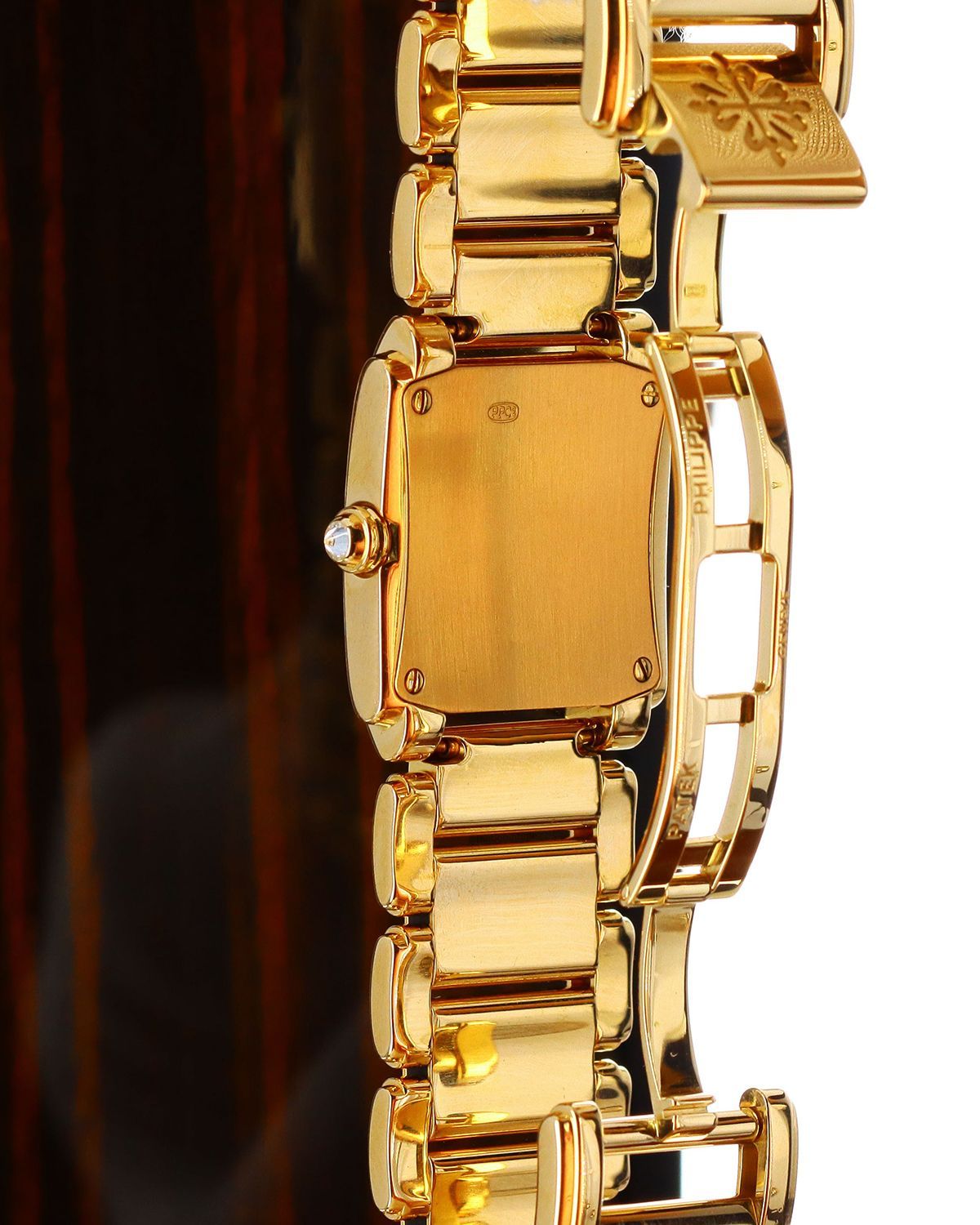 Patek Philippe 4908/11R-011