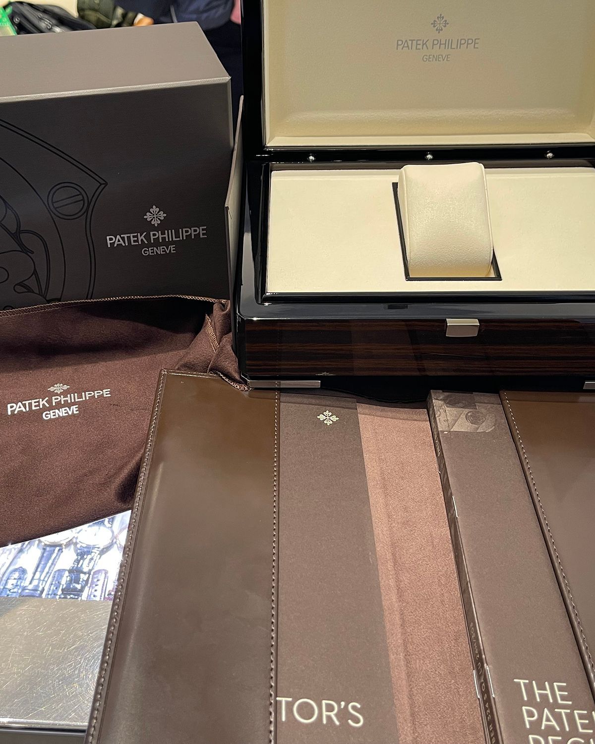 Patek Philippe 4908/11R-011