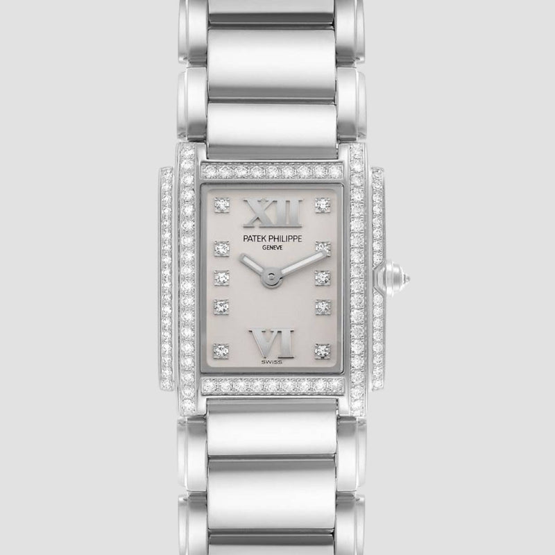 Patek Philippe 4908/200G-011