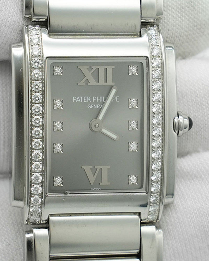 Patek Philippe 4910/10A-010