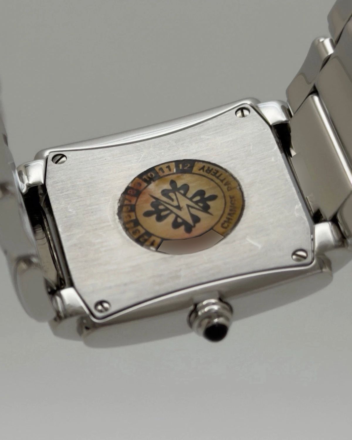 Patek Philippe 4910/10A-010