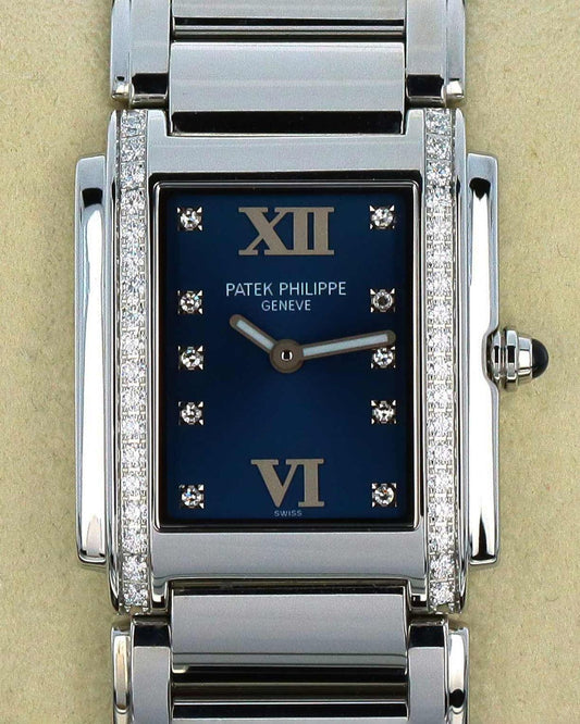 Patek Philippe 4910/10A-012