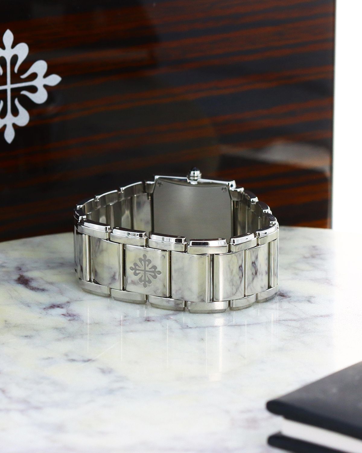 Patek Philippe 4910/10A-012