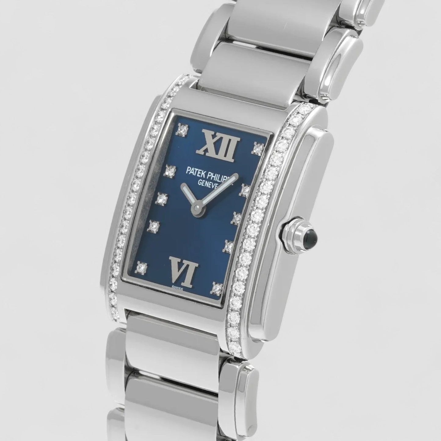Patek Philippe 4910/10A-012