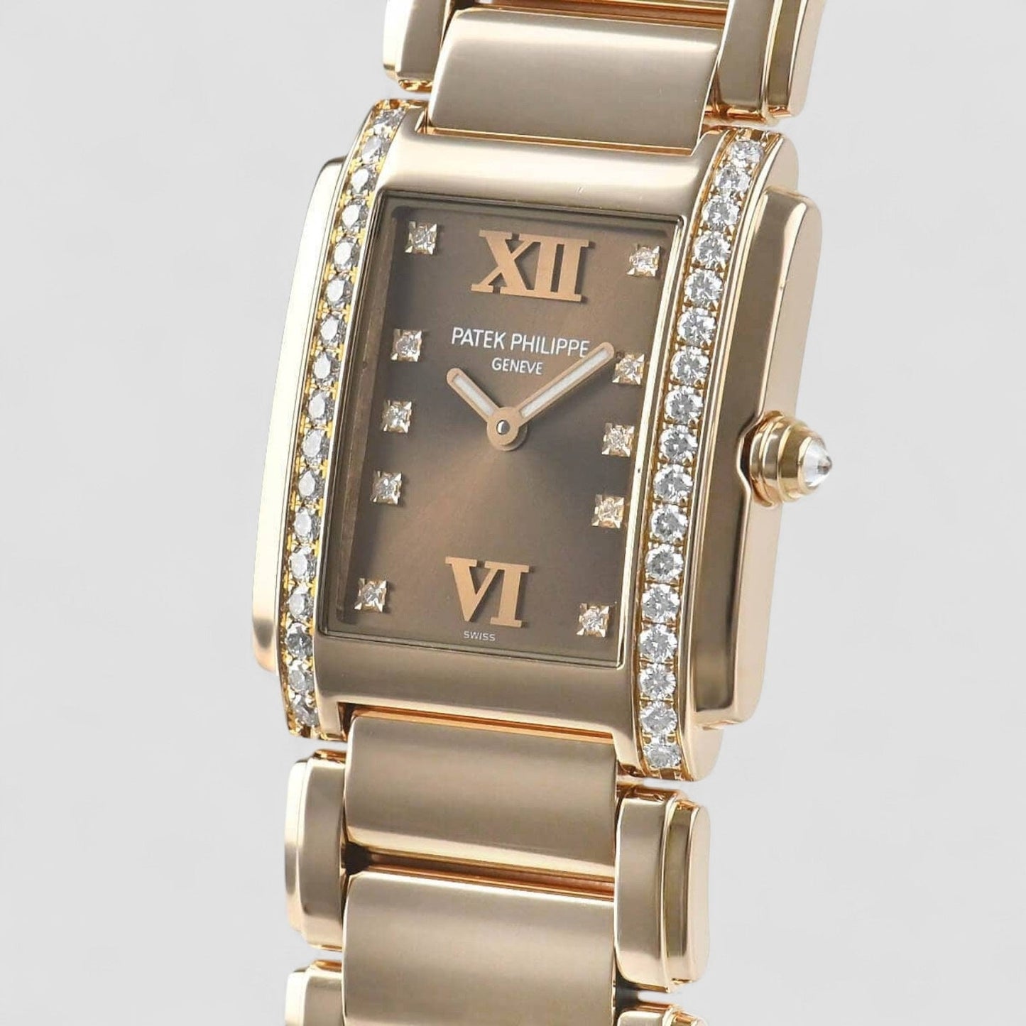 Patek Philippe 4910/11R-010