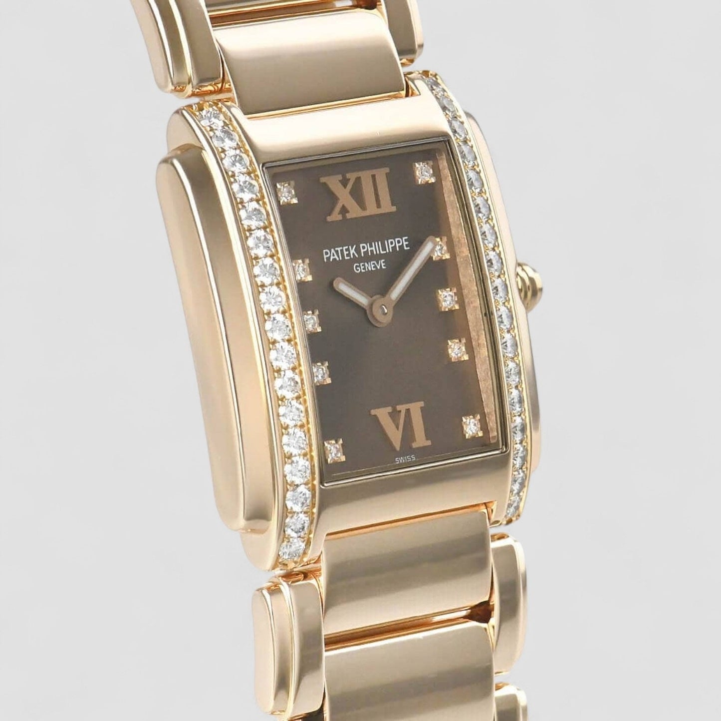 Patek Philippe 4910/11R-010