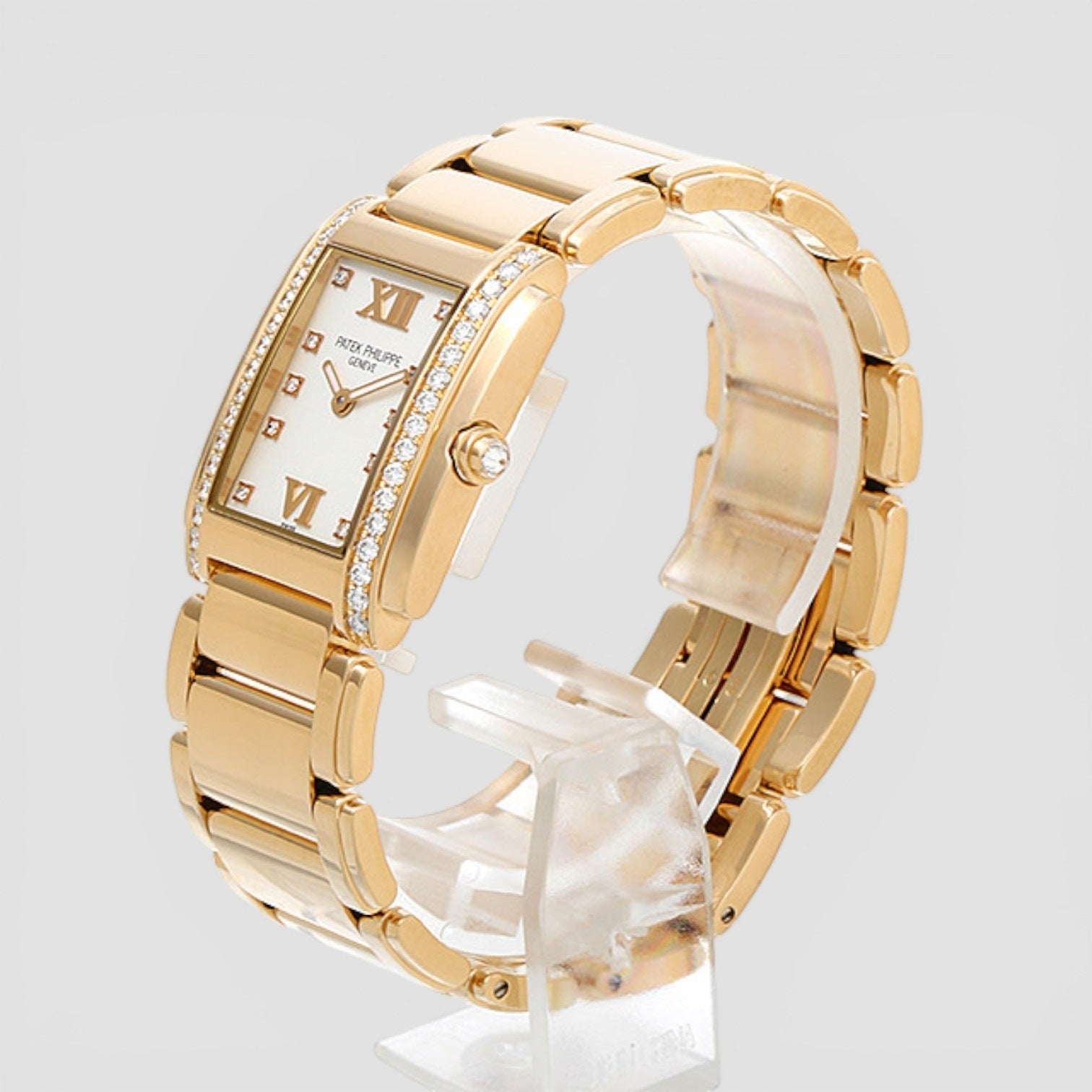 Patek Philippe 4910/11R-011