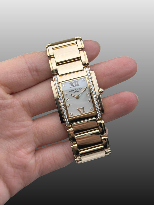 Patek Philippe 4910/11R-011