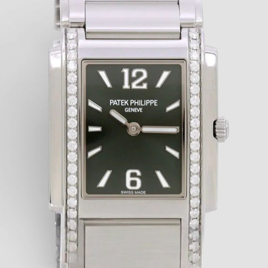 Patek Philippe 4910/1200A-011