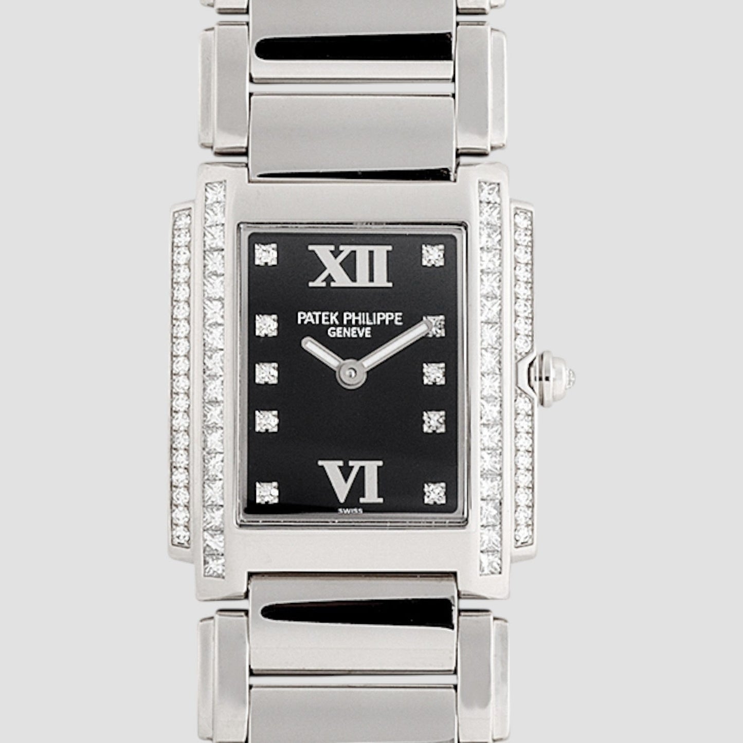 Patek Philippe 4910/20G-001