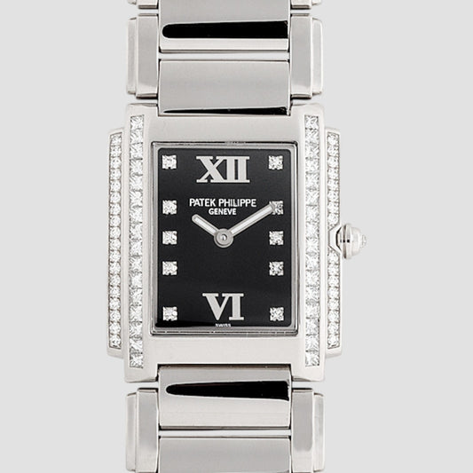 Patek Philippe 4910/20G-001