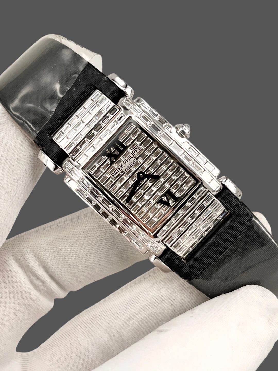 Patek Philippe 4911G-001