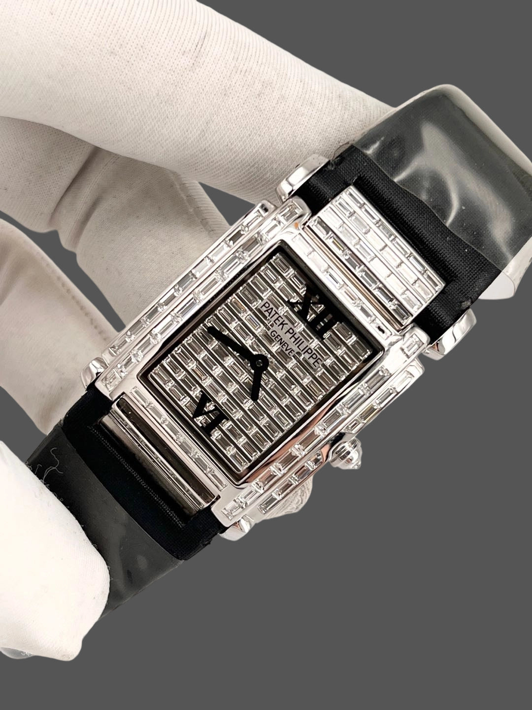 Patek Philippe 4911G-001
