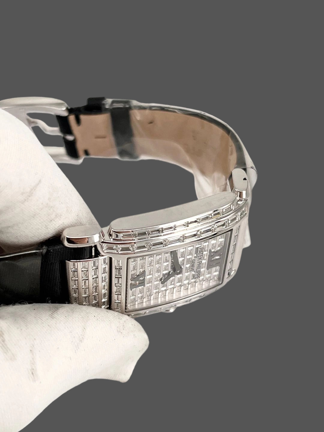 Patek Philippe 4911G-001