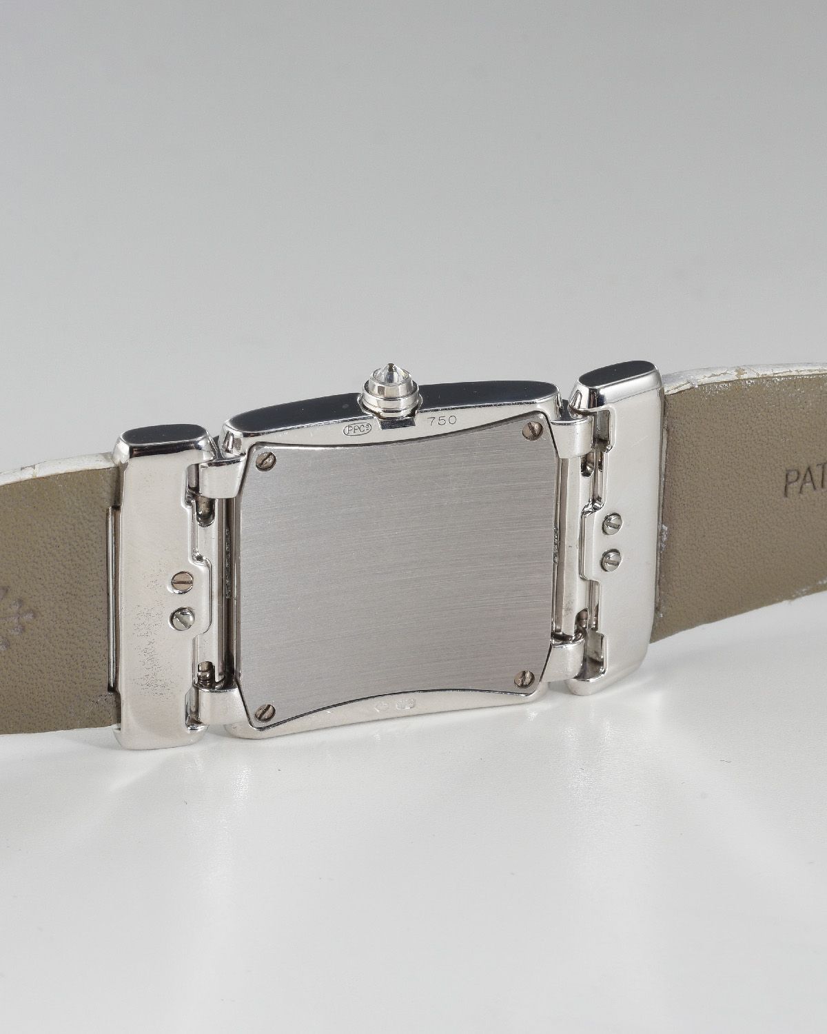Patek Philippe 4914G-001