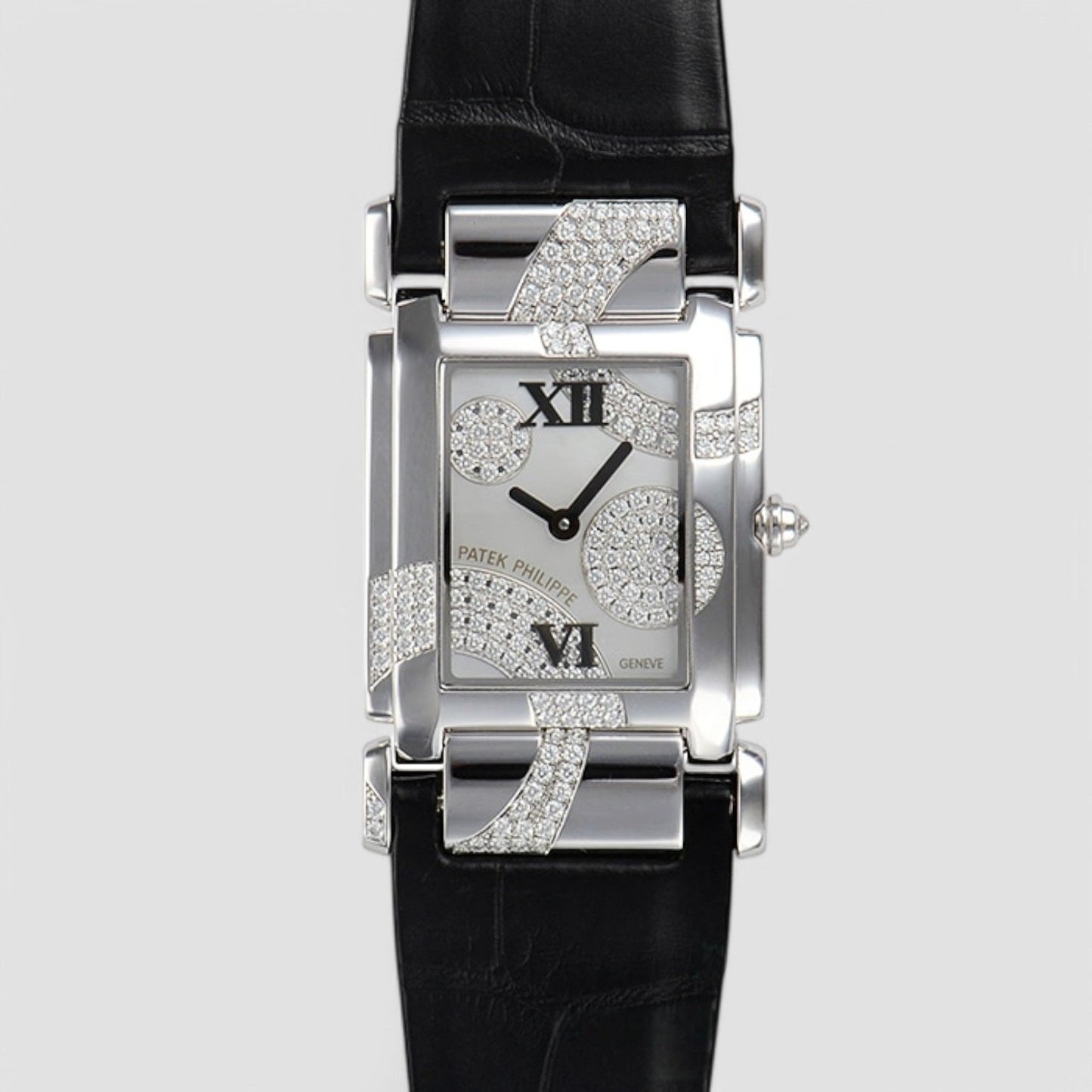 Patek Philippe 4914G-001
