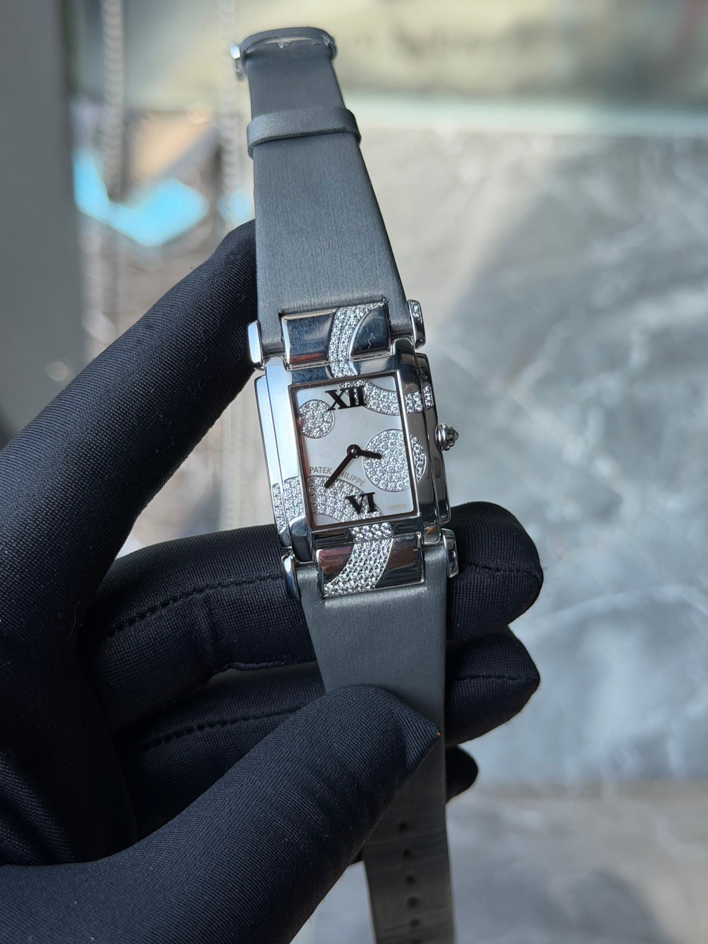 Patek Philippe 4914G-001