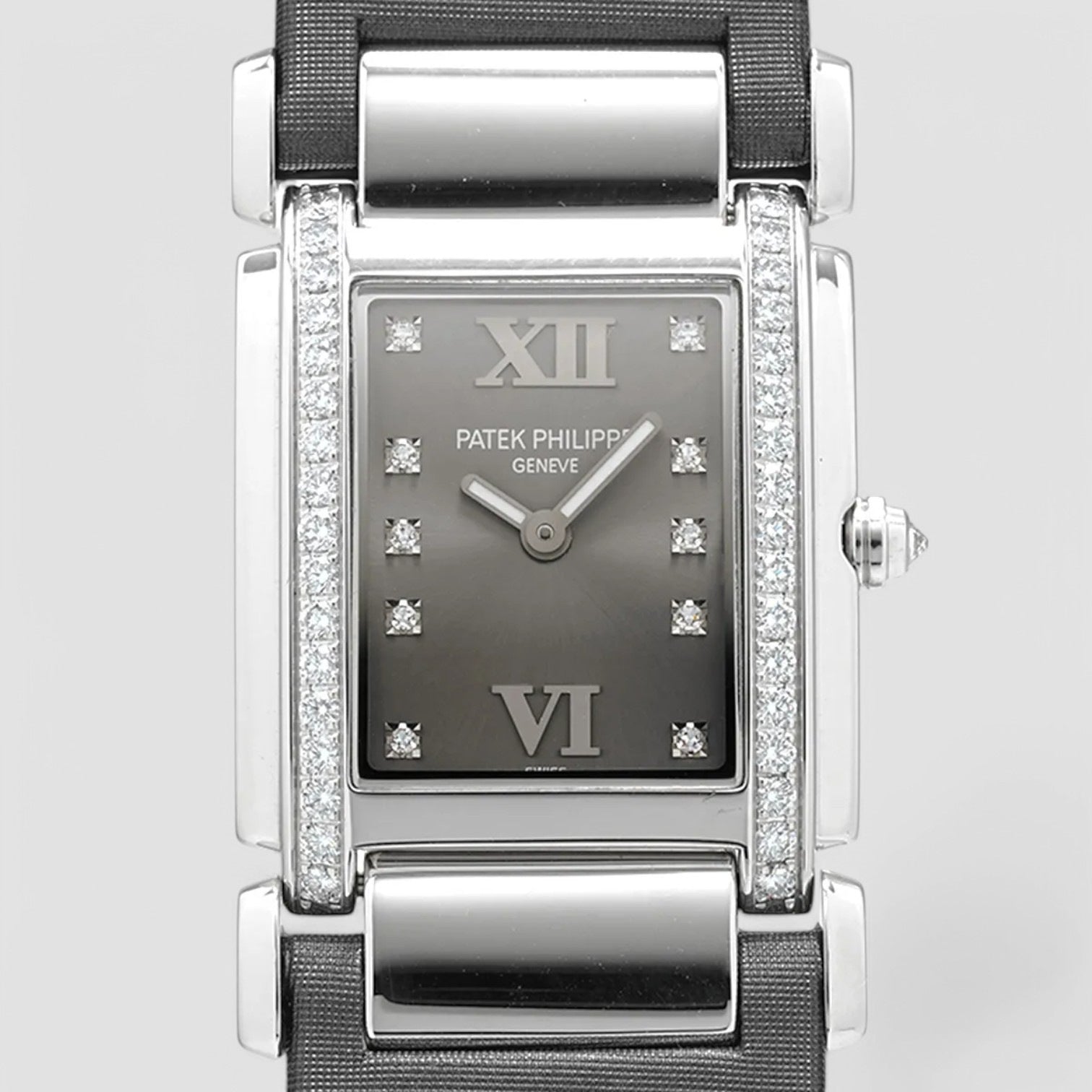Patek Philippe 4920G-001