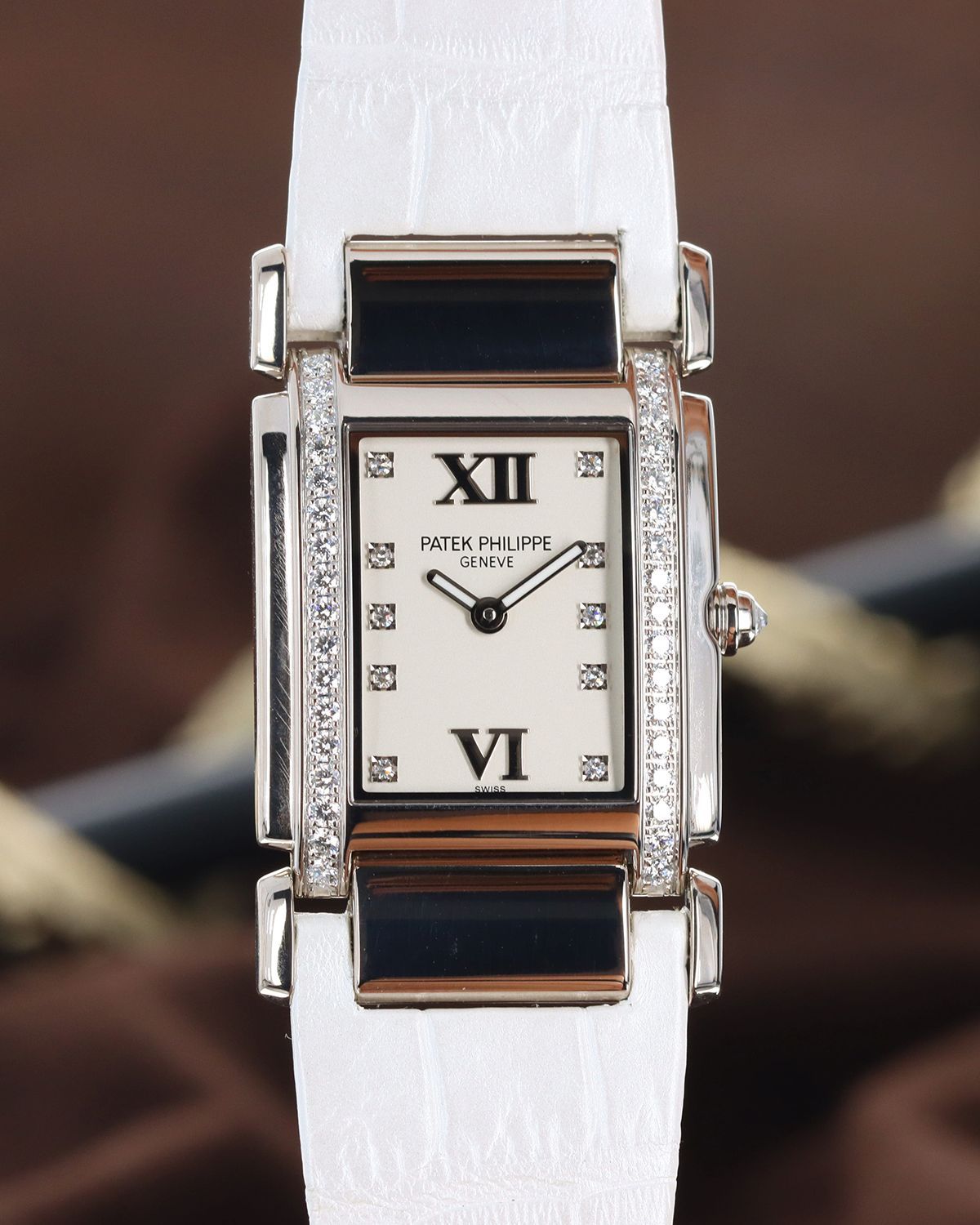 Patek Philippe 4920G-010