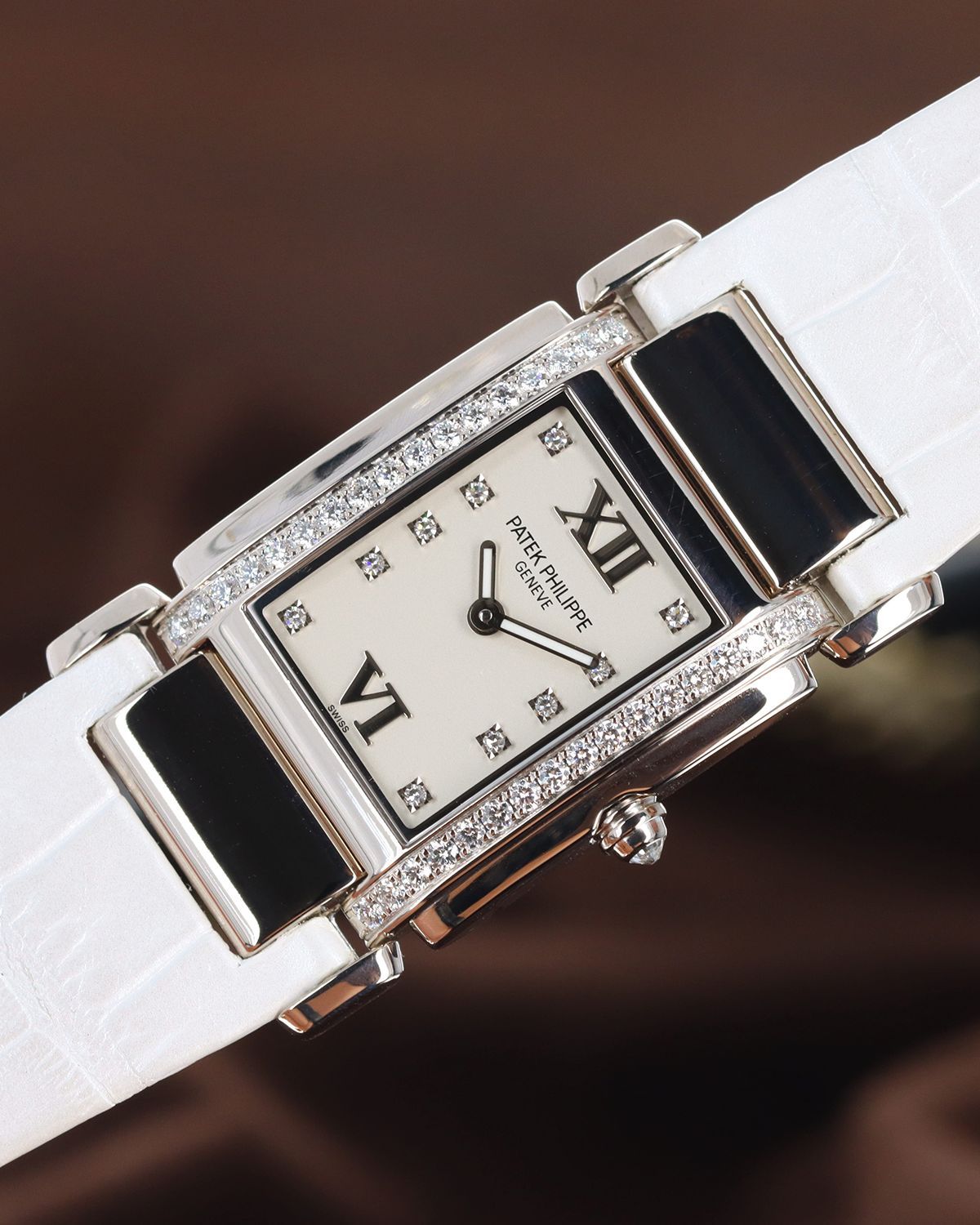 Patek Philippe 4920G-010