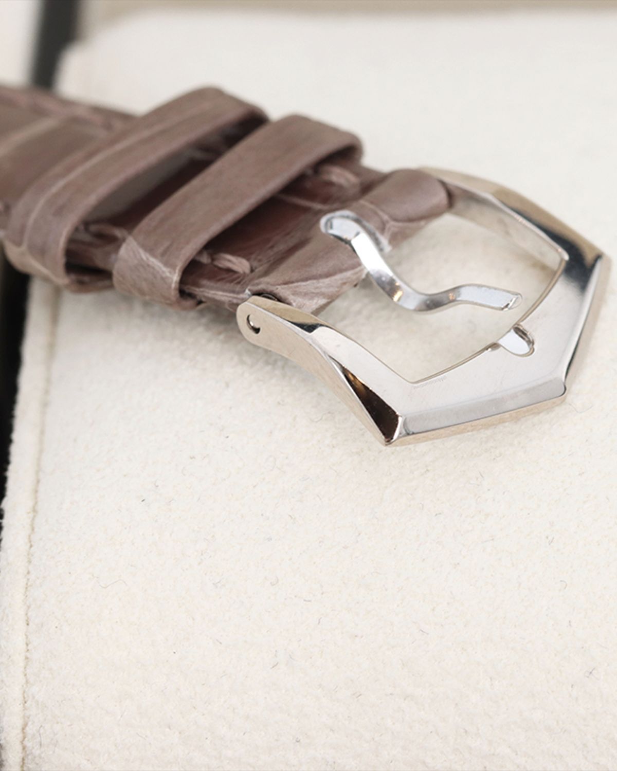 Patek Philippe 4936G-001