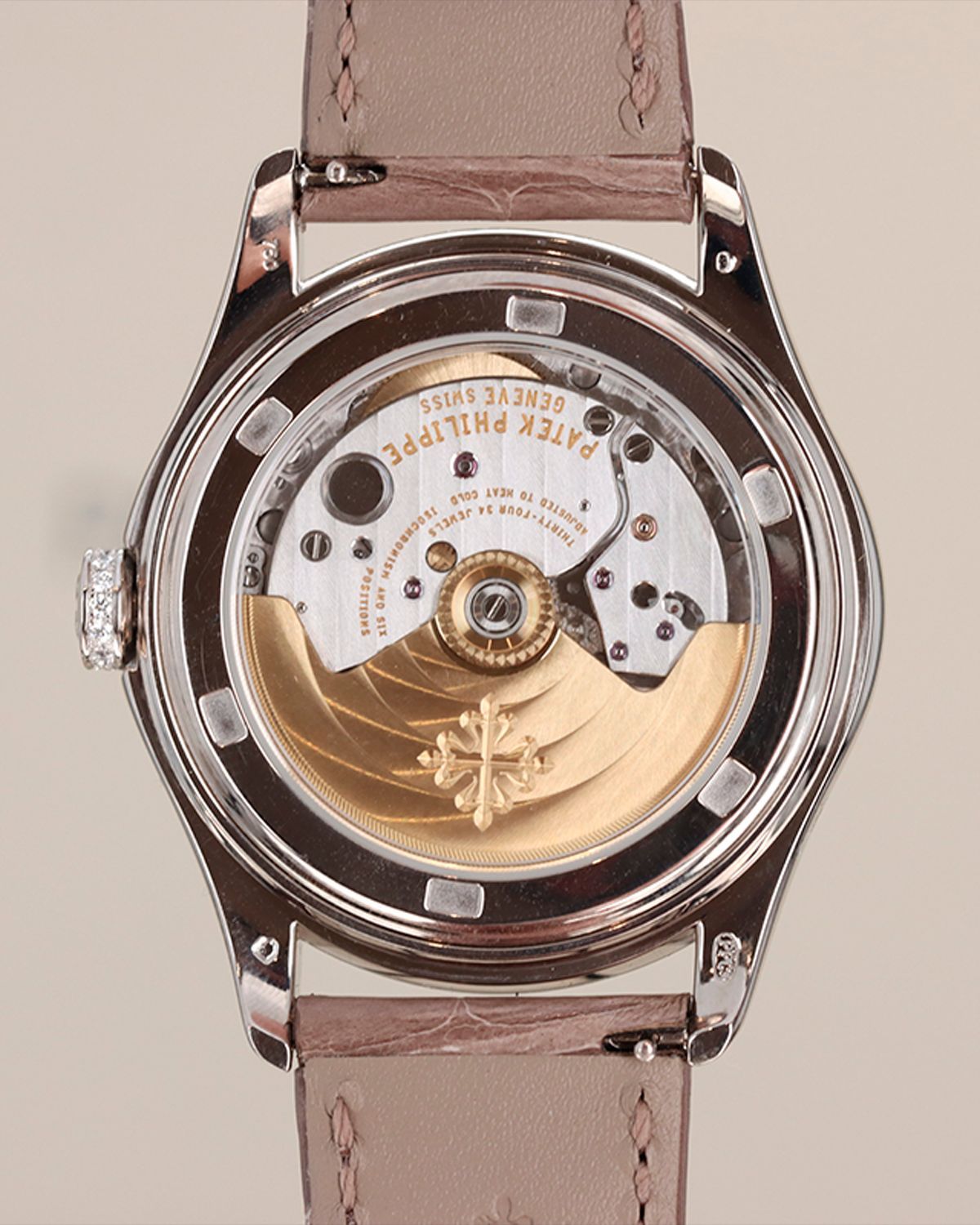 Patek Philippe 4936G-001