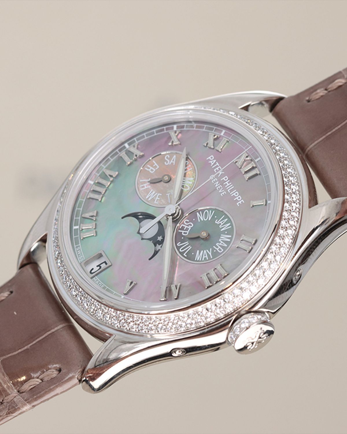 Patek Philippe 4936G-001