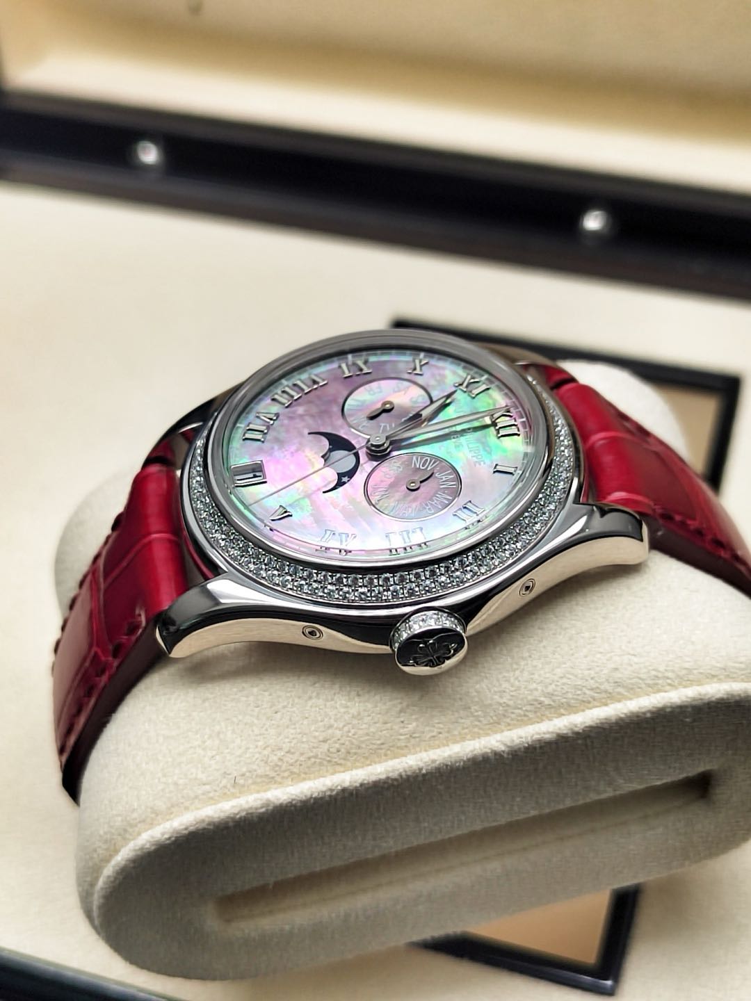 Patek Philippe 4936G-001