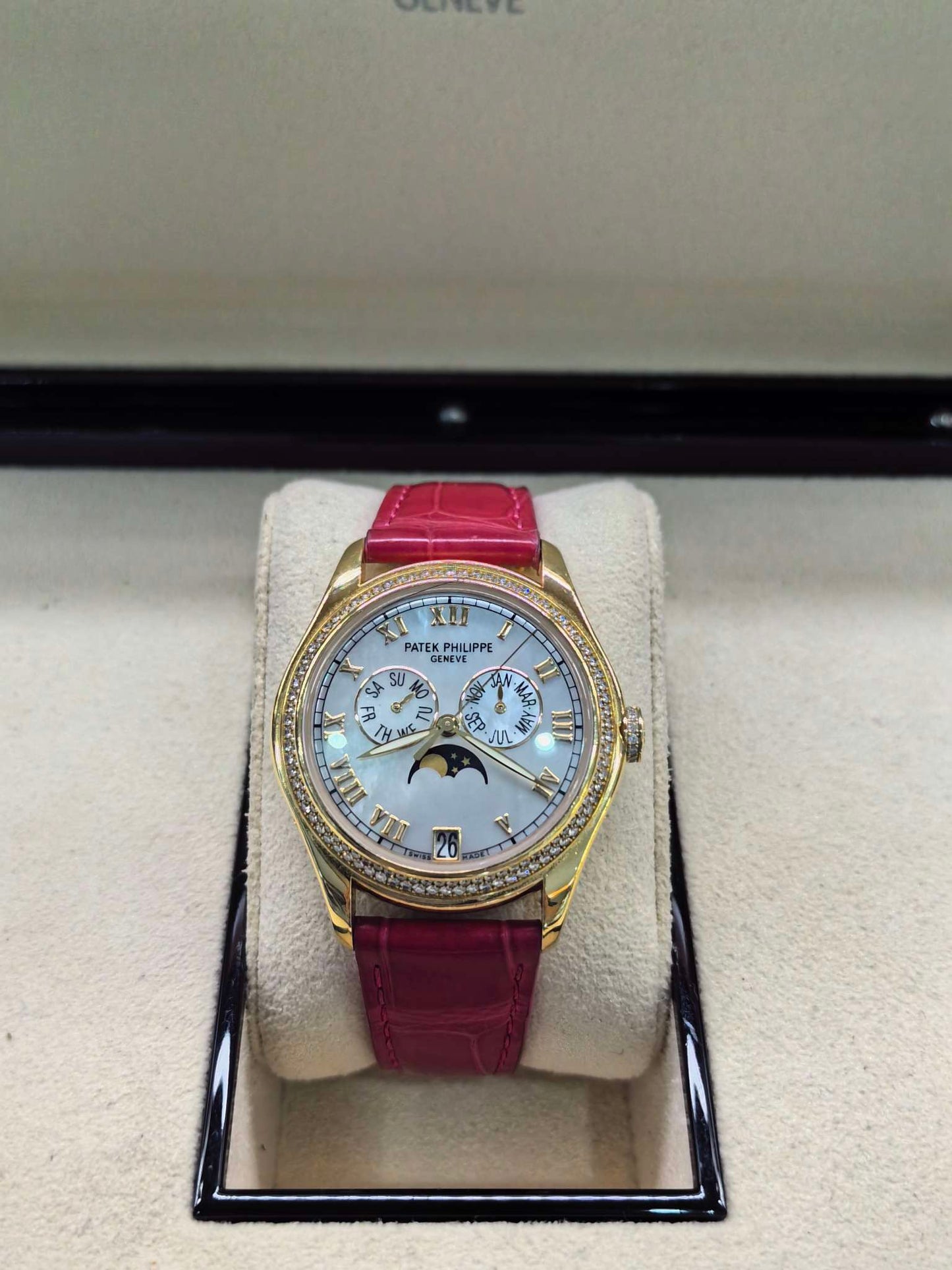 Patek Philippe 4936R-001