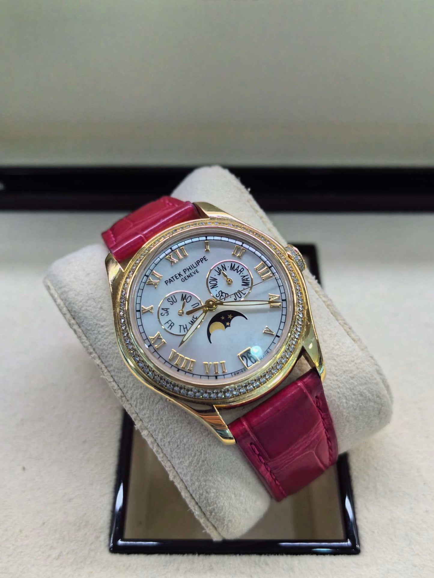 Patek Philippe 4936R-001