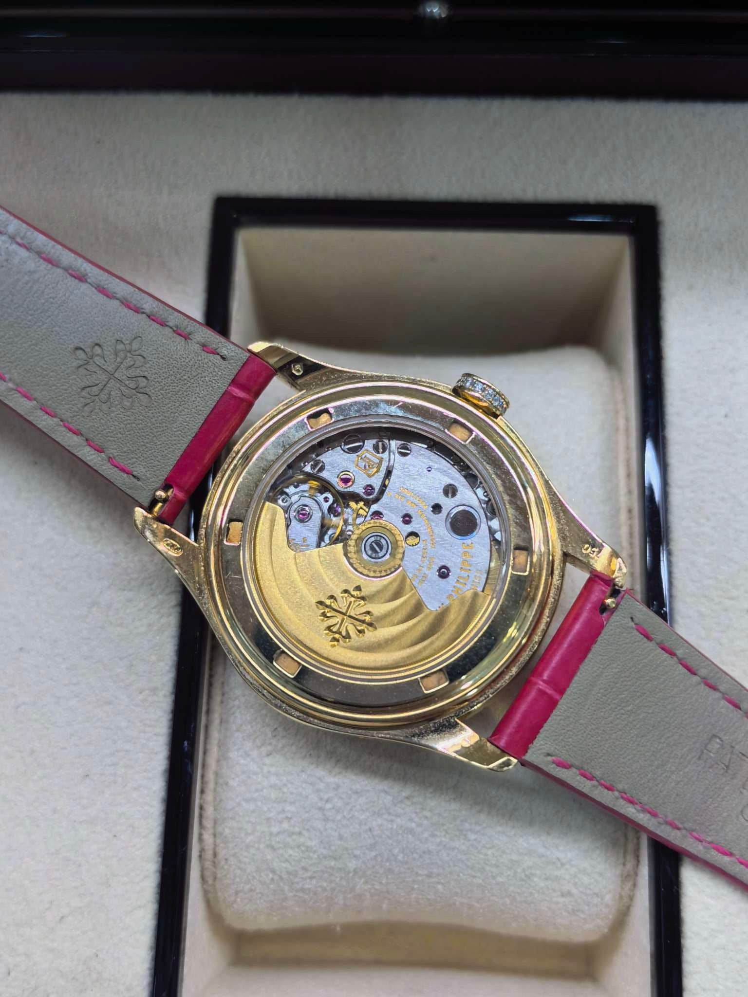Patek Philippe 4936R-001