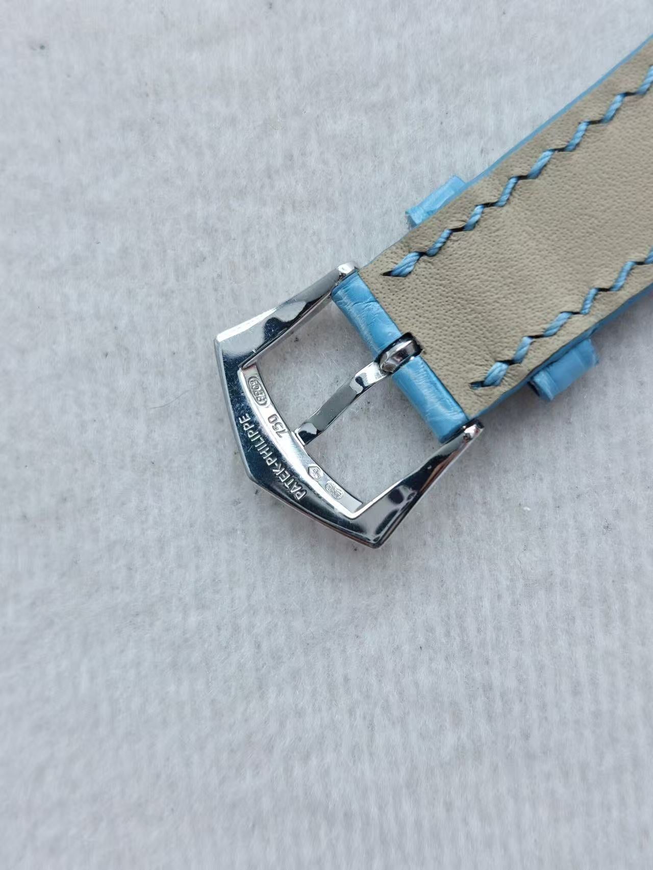 Patek Philippe 4937G-001