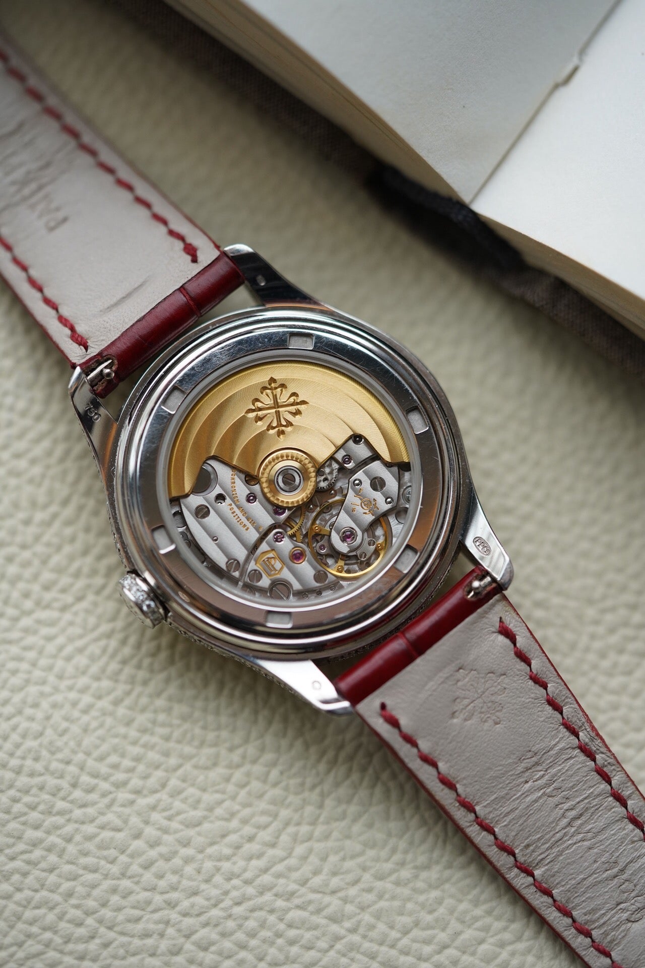 Patek Philippe 4937G-001