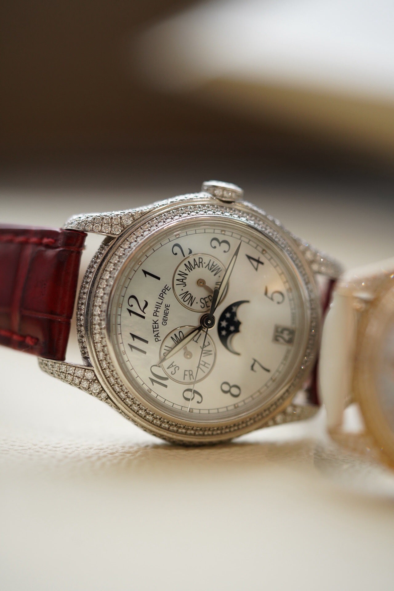 Patek Philippe 4937G-001