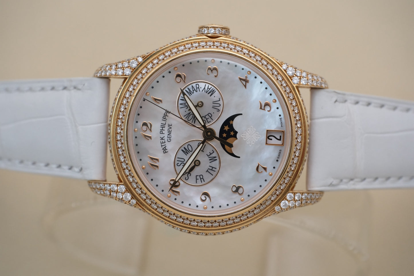 Patek Philippe 4937R-001