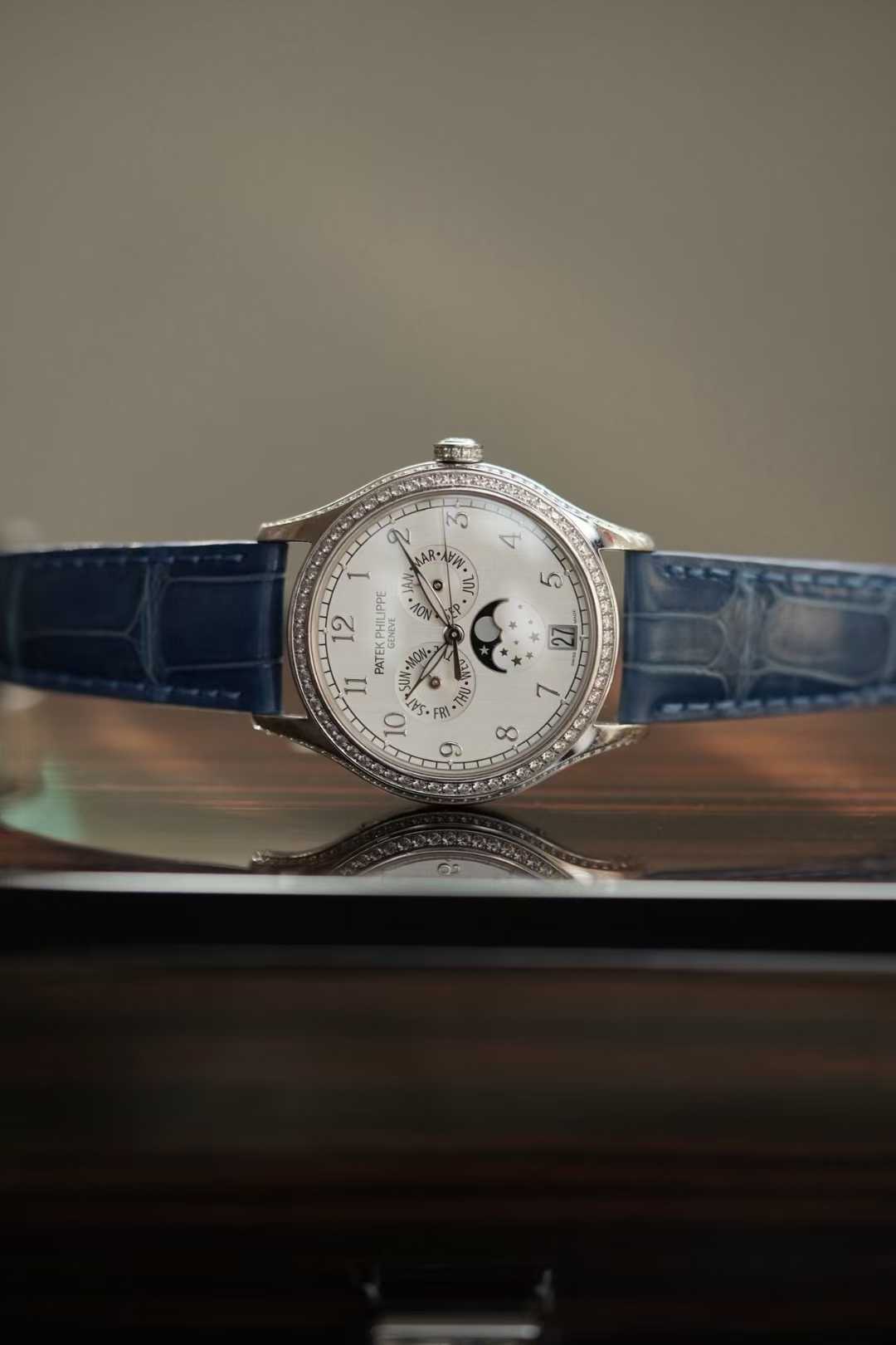 Patek Philippe 4947G