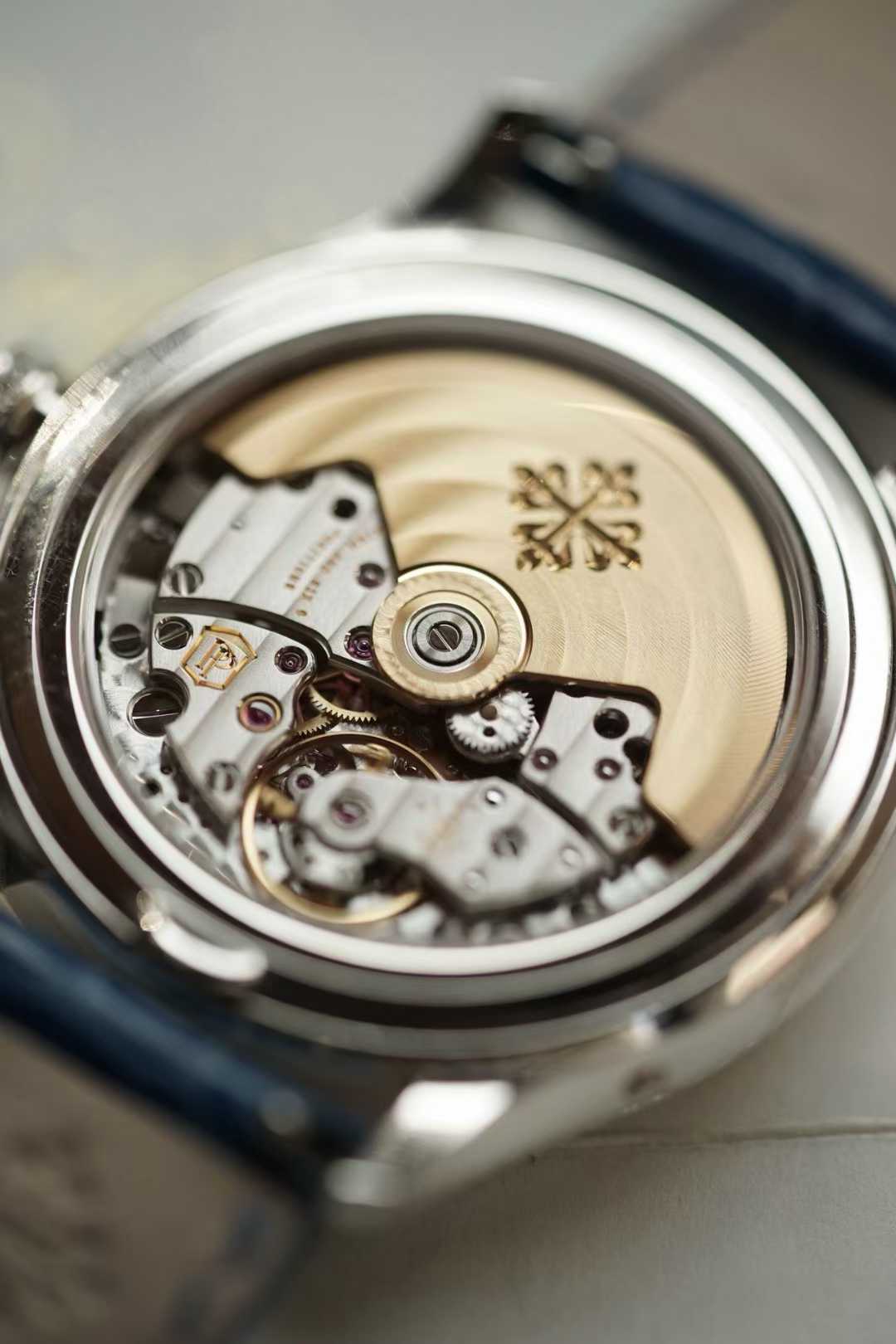 Patek Philippe 4947G