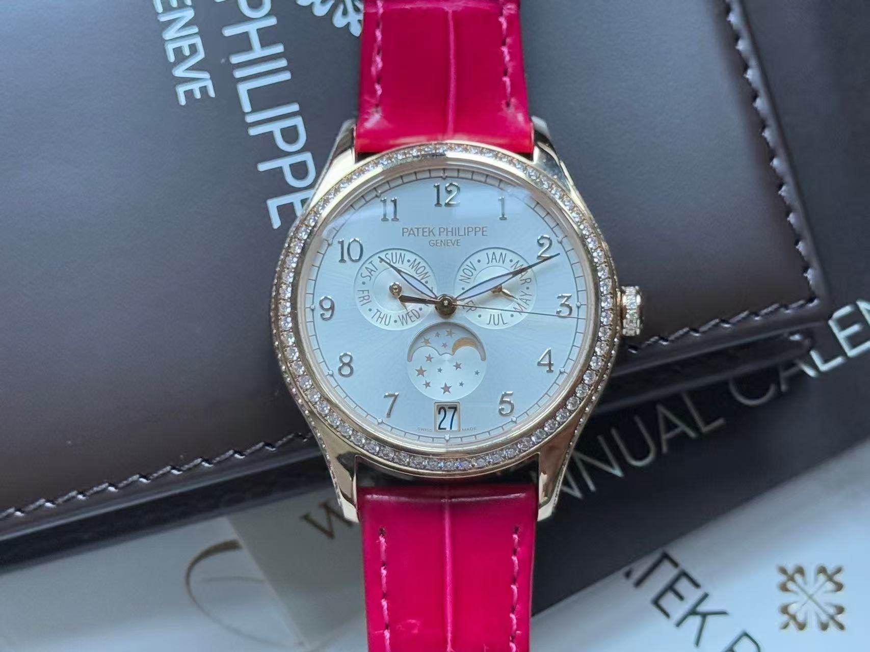Patek Philippe 4947R-001