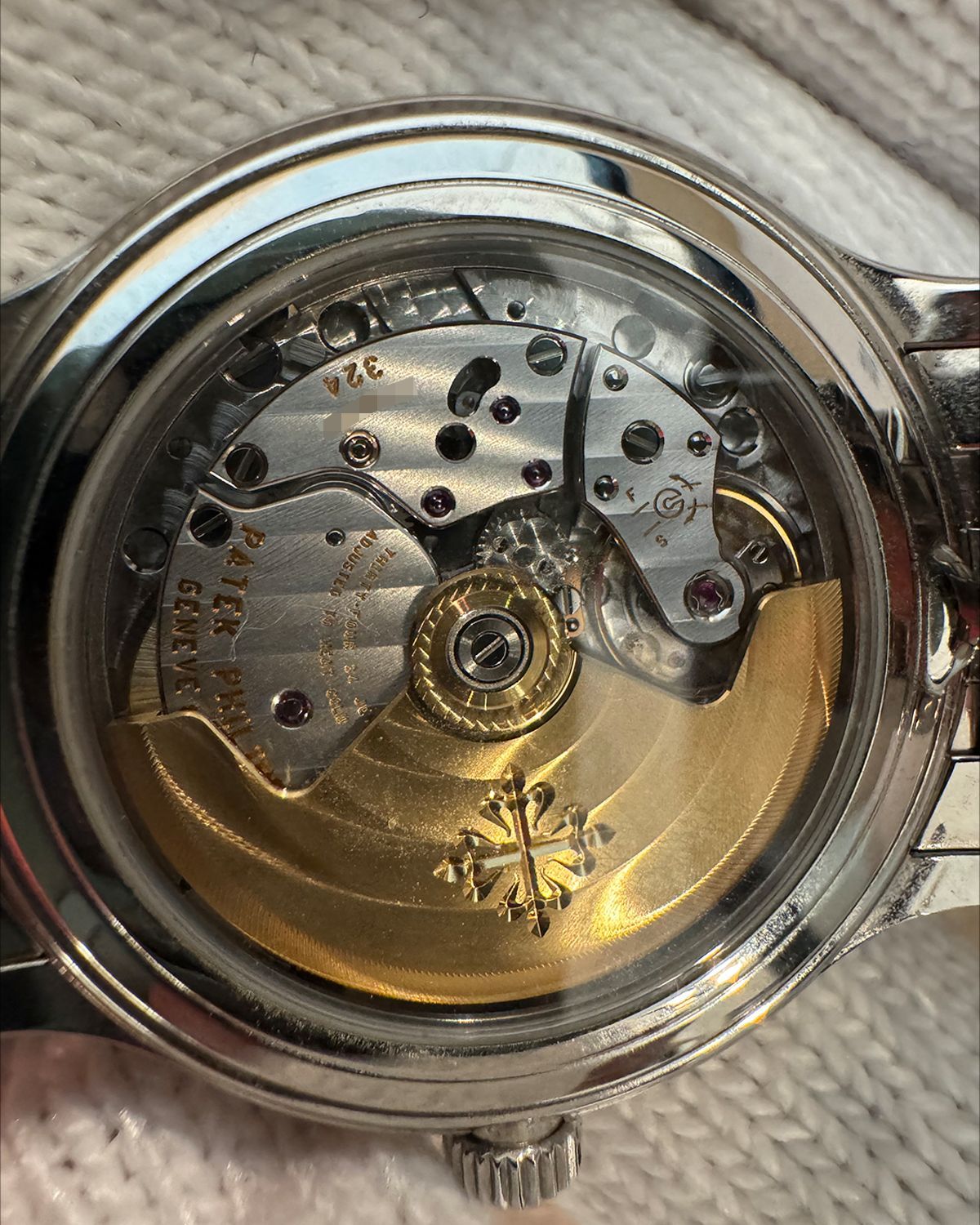 Patek Philippe 4947/1A-001
